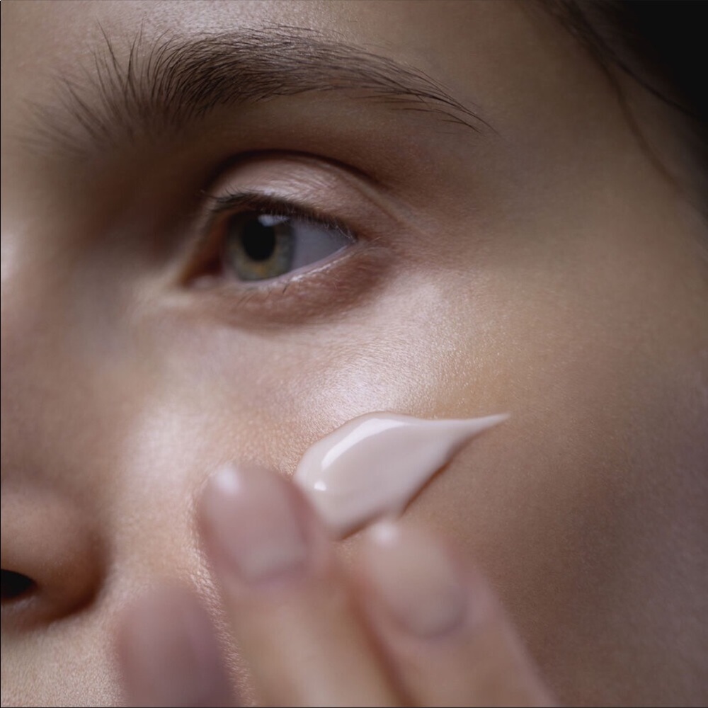 5/$25 Sisley Black Rose Skin Infusion Cream Deluxe Sample - Picture 3 of 8